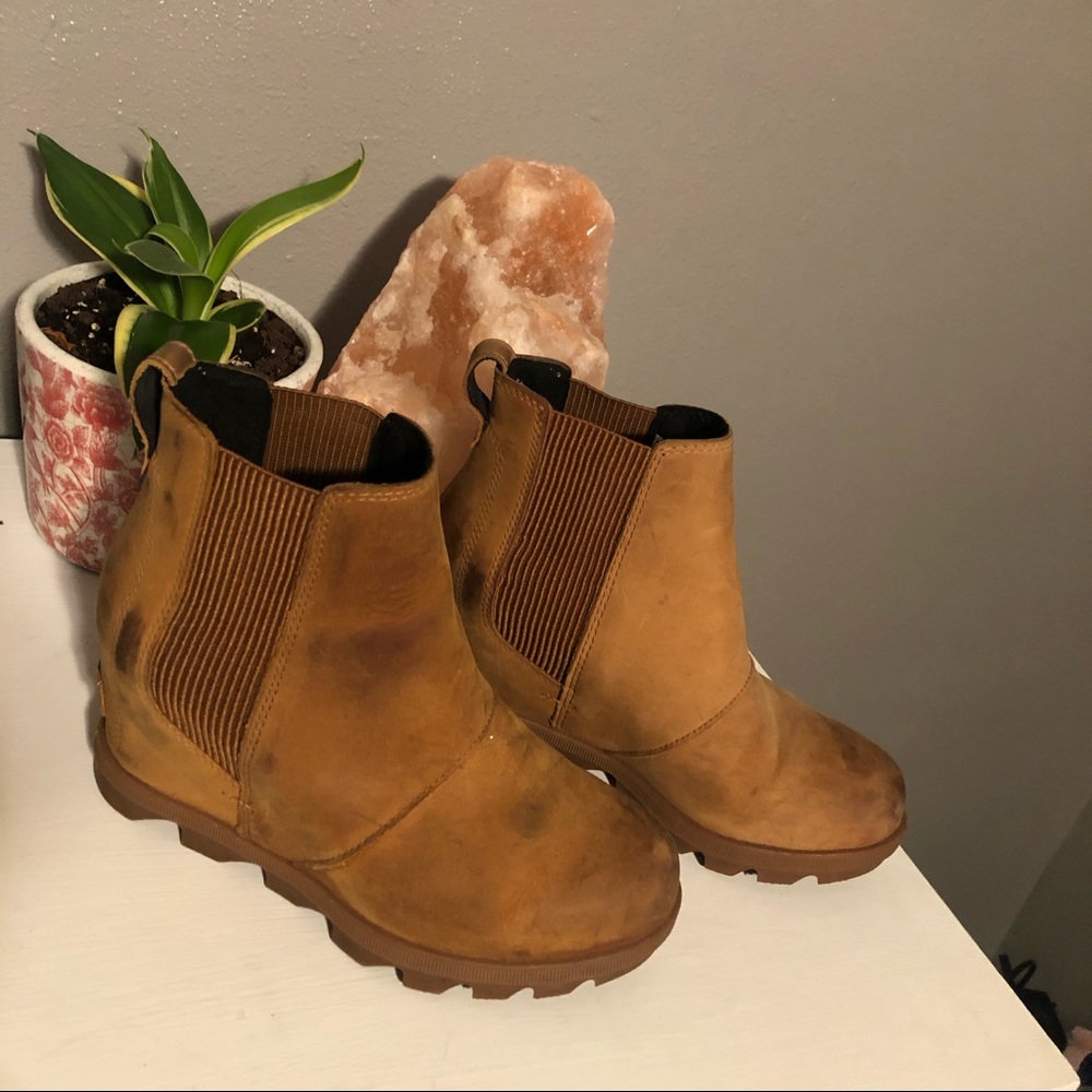 Sorel Joan of Arctic Chelsea Wedge Boots